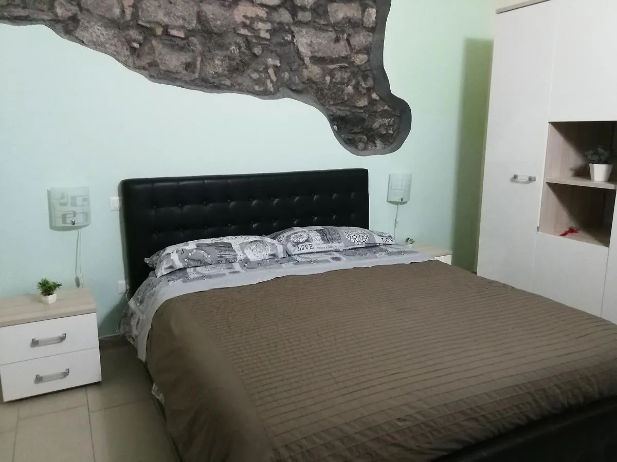 ** Bed & Breakfast Dante Rooms Catania Italy